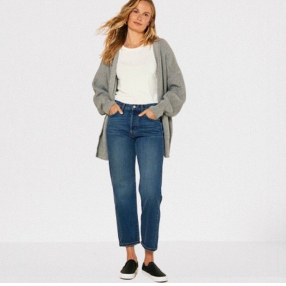 EUC - Outerknown S.E.A. Karma Bums High Rise Straight - Size 30 - Picture 1 of 4